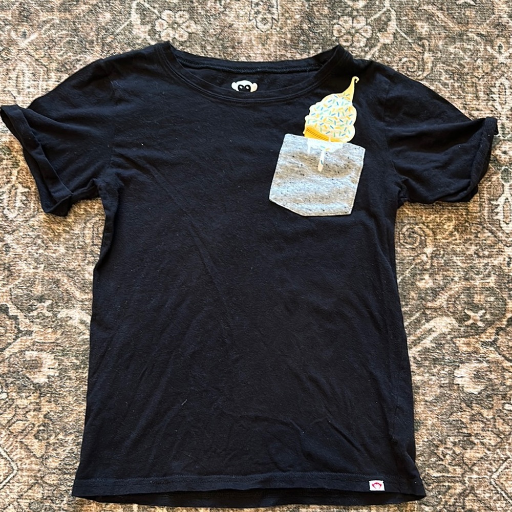 Kids Appaman Black T-Shirt with Gray Pocket and ice cream cone size 10
